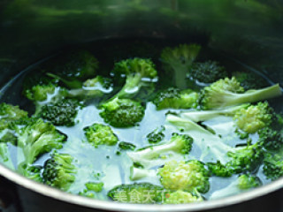 Mango Broccoli recipe