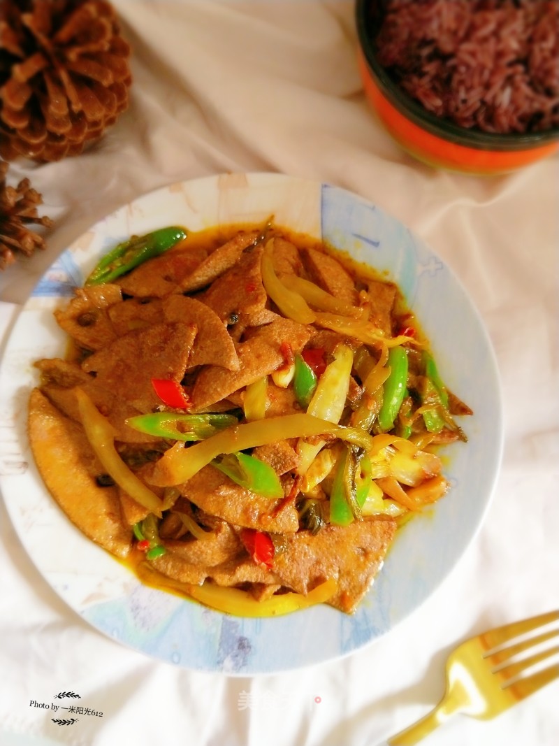 Stir-fried Pork Liver with Hot and Sour recipe