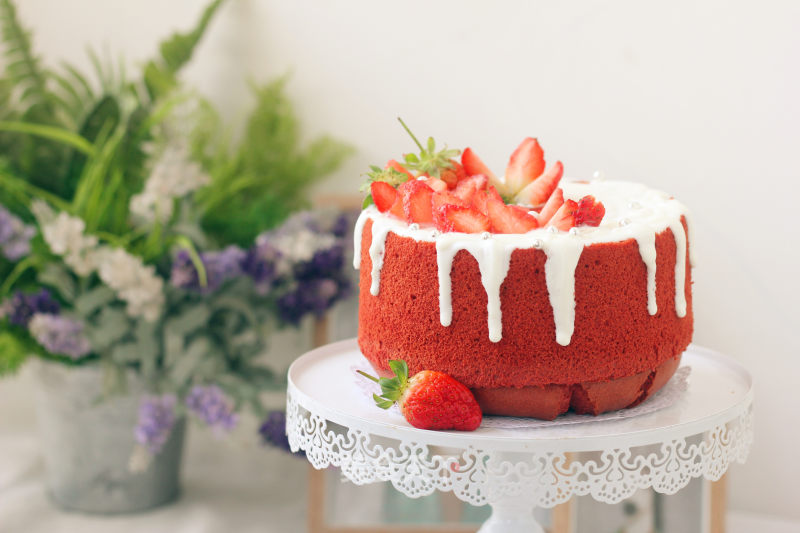 Strawberry Yogurt Red Velvet Cake
