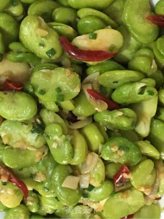 Garlic Broad Beans recipe