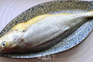 Steamed Cucumber Fish with Chopped Pepper recipe