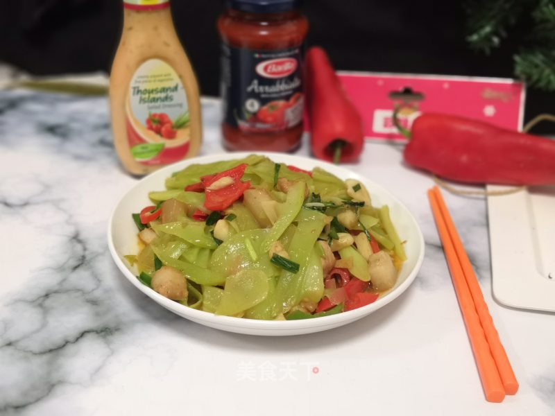 Stir-fried Pork Belly with Lettuce recipe