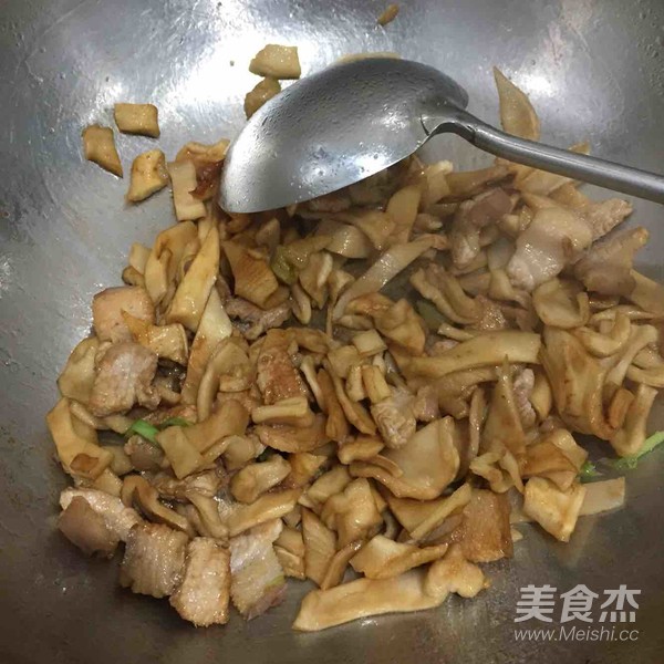 Choy Sum Sliced Pork Rice Bowl recipe