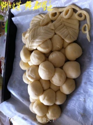 Grape Bunch Bread-i'm So Proud to Fly recipe
