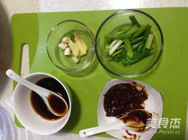 Spicy Fried Small Seafood recipe