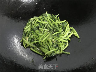Stir-fried Chrysanthemum recipe