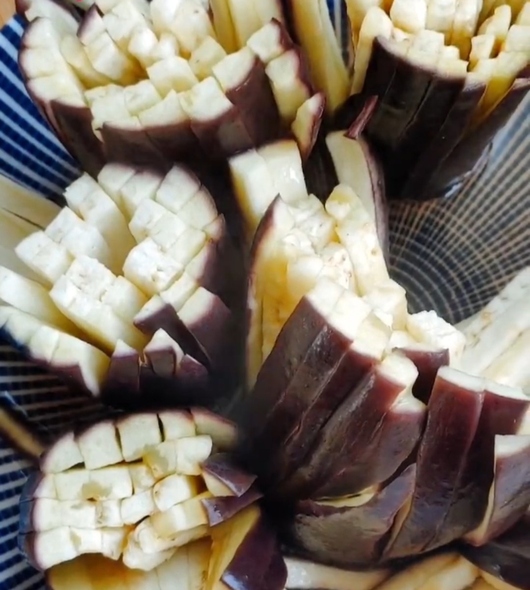 Chrysanthemum Eggplant recipe