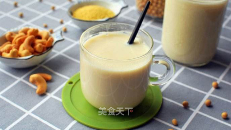 Yellow Millet Medlar Soy Milk recipe