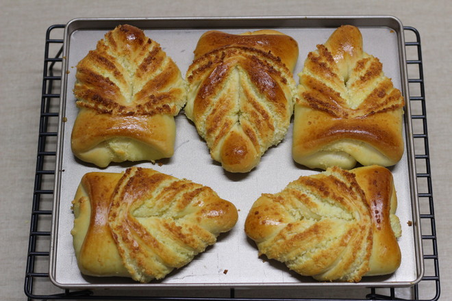 Coconut Leaf Bread recipe