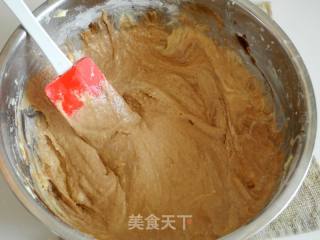 Chocolate Cashew Muffins recipe