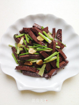 Stir-fried Blood Tofu recipe