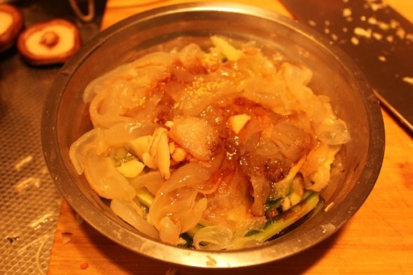 Jellyfish Mixed with Cucumber recipe