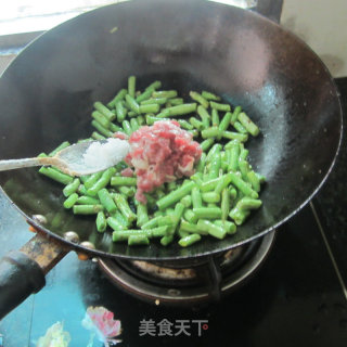 Stir-fried Fresh Beans recipe