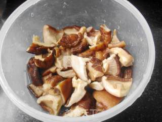 Braised Duck with Mushrooms recipe