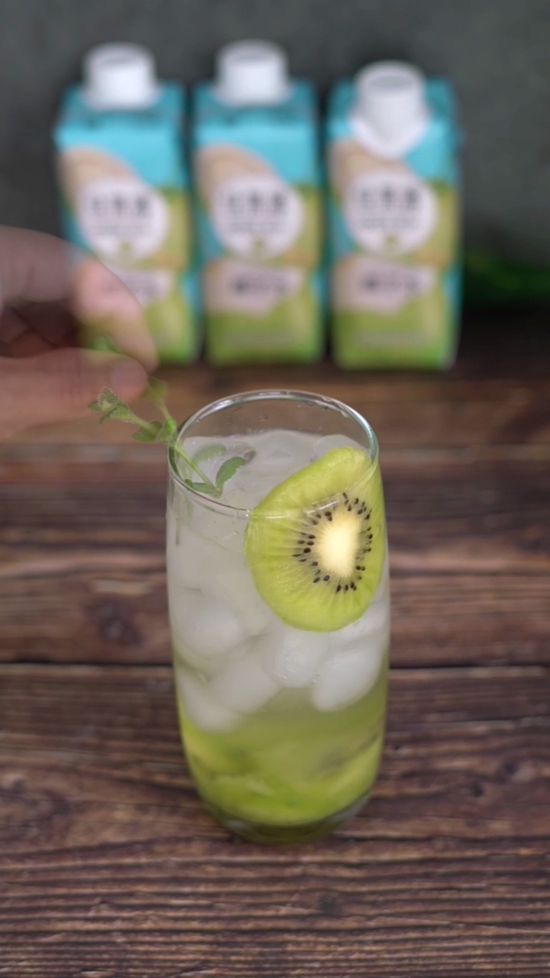 Ask Your Girlfriends for Afternoon Tea on Weekends‖ Nfc Coconut Sparkling Water recipe