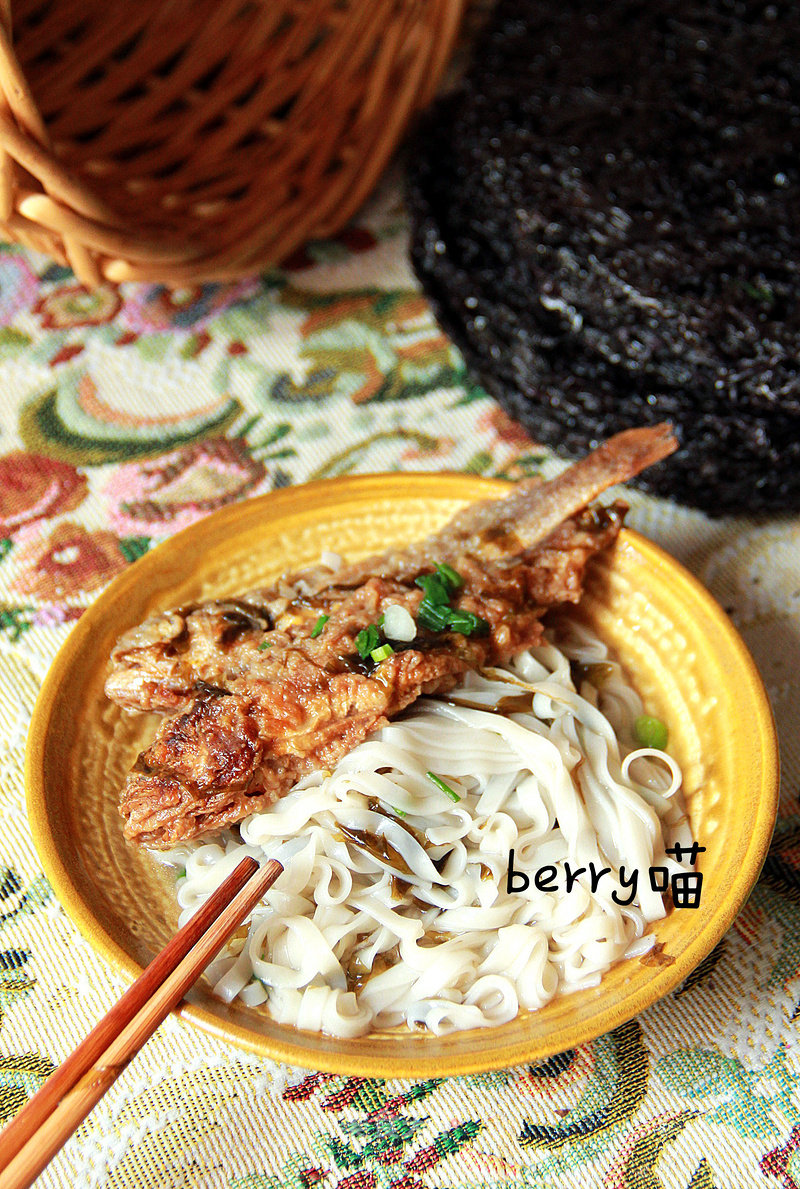 Crispy Yellow Croaker / Small Yellow Croaker Laver Noodles, Baby's Favorite Noodles~