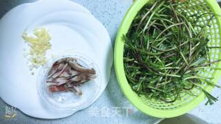 Stir-fried Wild Artemisia recipe