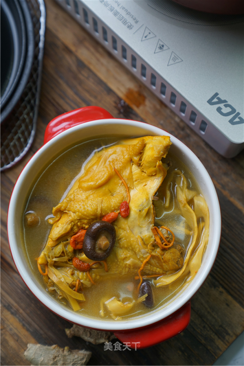 Sanzhen Chicken Soup