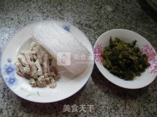 Boiled Vermicelli with Shredded Pork and Pickled Vegetables recipe