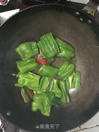 Stir-fried Green Peppers with Tempeh recipe