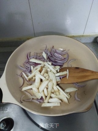 Stir-fried Chicken Breast recipe