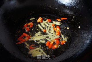 [tianjin] Stir-fried River Prawns with Leek recipe