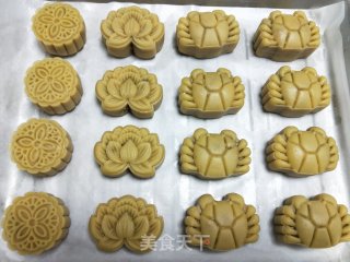 Five Kernel Moon Cakes recipe