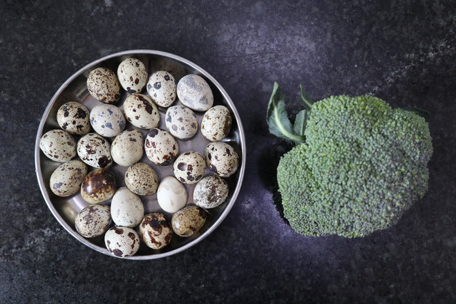 Steamed Quail Eggs recipe