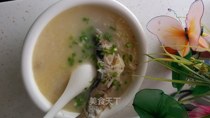 Carp Soup with Shredded Radish recipe