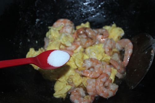 Scrambled Eggs with Shrimp recipe