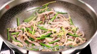 Tasty【leek and Cuttlefish Belly Shredded】suitable for All Ages recipe