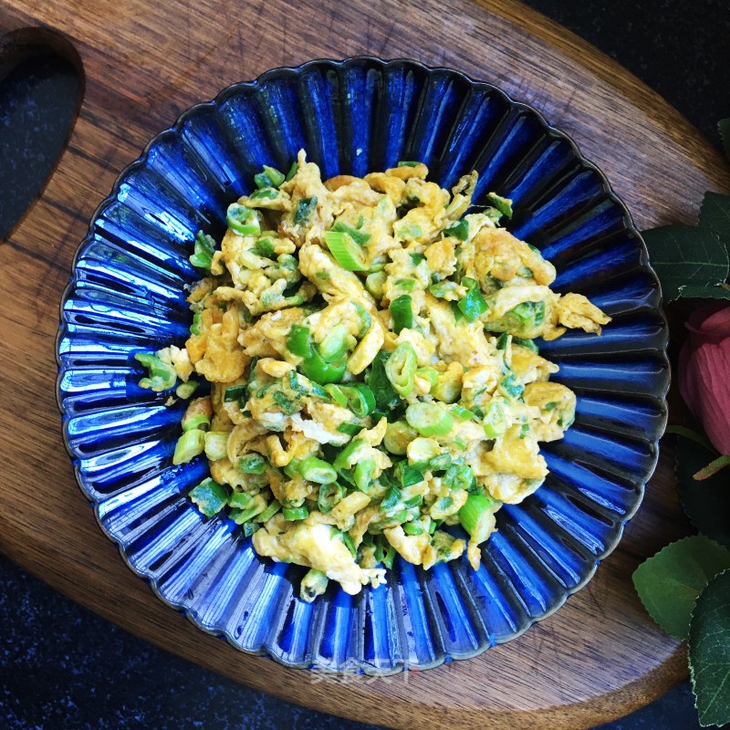 Scrambled Eggs with Green Onions and Peppers recipe