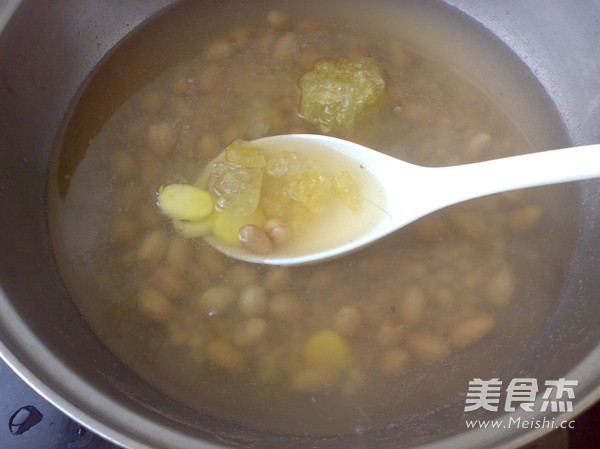Peanut, Barley and Sweet Potato Balls recipe