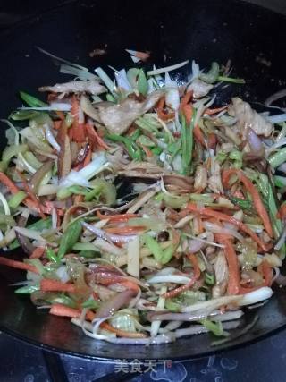 Colorful Fried Noodles recipe