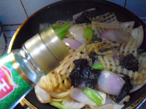 Stir-fried Vegetables with Onions and Potatoes recipe