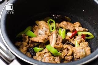 Braised Chicken with Rice-jiuyang Zhishi recipe
