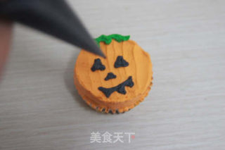 [tomato Recipe] Halloween Crazy Party Series-halloween Cream Cupcakes recipe