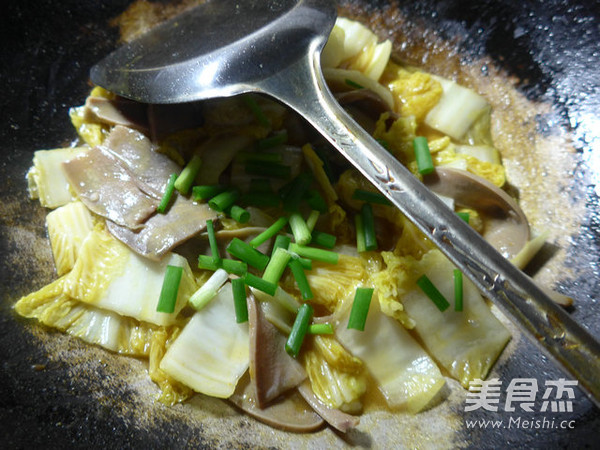 Stir-fried Baby Dishes with Curry Pork Tongue recipe