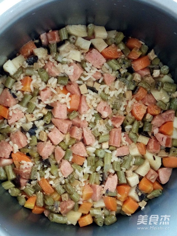 Mixed Vegetable Claypot Rice recipe