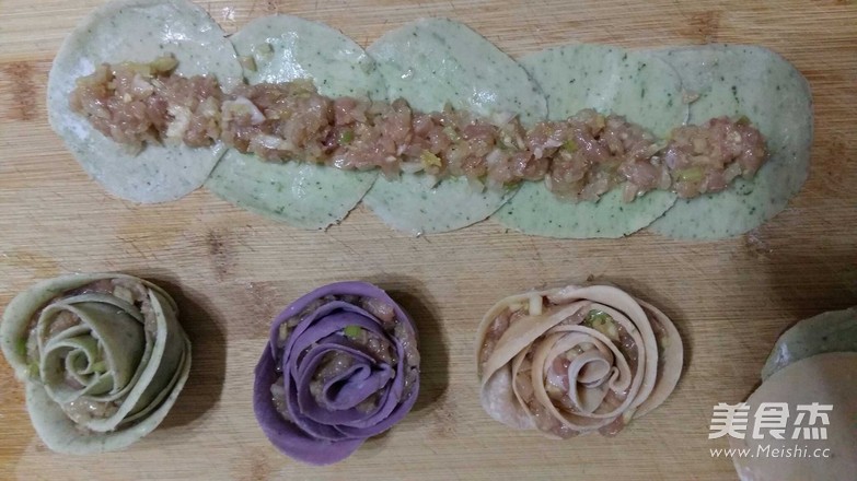 Rose Flower Steamed Dumplings recipe