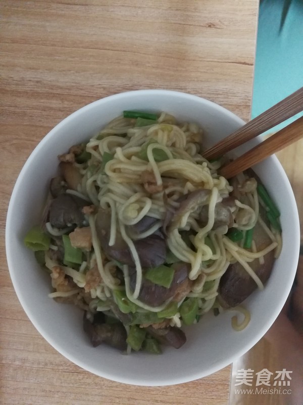 Braised Noodles with Pork Beans and Eggplant recipe