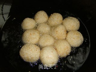 Lotus Seed Small Hemp Ball recipe