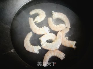 Stir-fried Shrimp with Carrots and Broccoli recipe