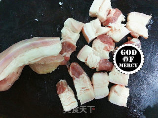 Braised Pork Belly with Radish recipe