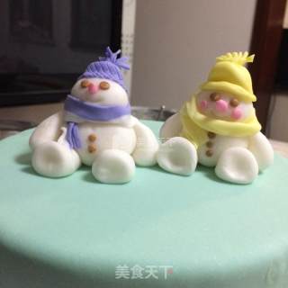 Snow Doll Fondant Cake recipe