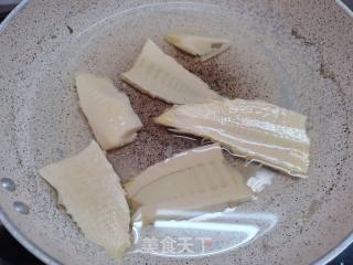 Sanxian Shepherd's Purse, Winter Bamboo Shoots, Dry Spring Rolls---one of The Cold Dishes for New Year's Eve Dinner recipe