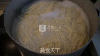 Fried Noodles with Shredded Pork and Vegetables recipe