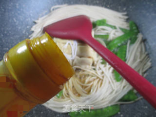 Snow Bean Noodles and Soba Noodles recipe