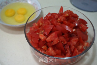 Tomato and Egg Soup Noodles recipe