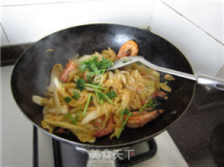 Stir-fried Cabbage with Shrimp recipe